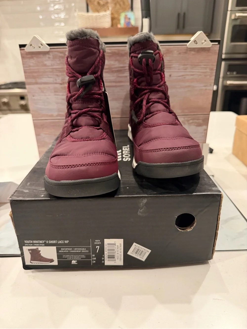 Sorel Women's Burgundy Winter Lace Boot